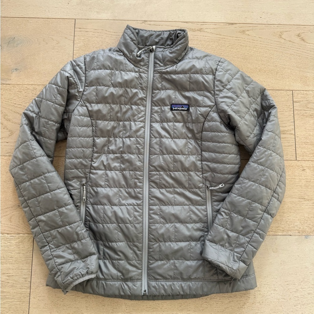 Patagonia Womens Nano puff jacket S gray